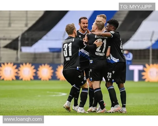 汉诺威大胜比勒费尔德施展实力展现统治地位