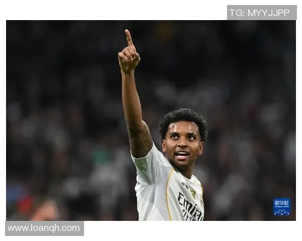 维尼修斯在欧冠赛场大放异彩助球队晋级展现超凡实力