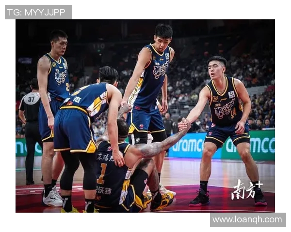 浙江东阳光球员张三三创造新纪录,成为CBA焦点 浙江东阳光球员张三三创造新纪录,成为CBA焦点